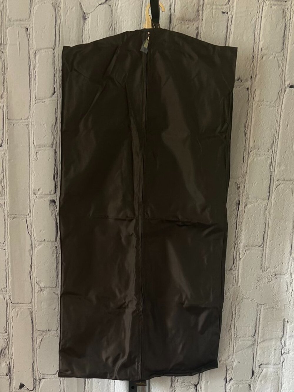 Louis Vuitton | Garment Cover Bag with ( 3 ) LV Hangers - Picture 5 of 16